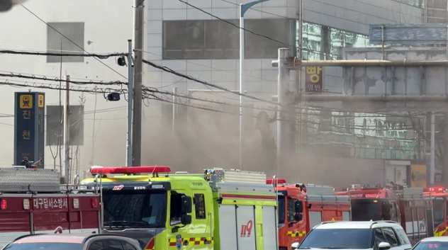 '23년전 공포' 되살린 진천역 화재…긴급 대피 소동