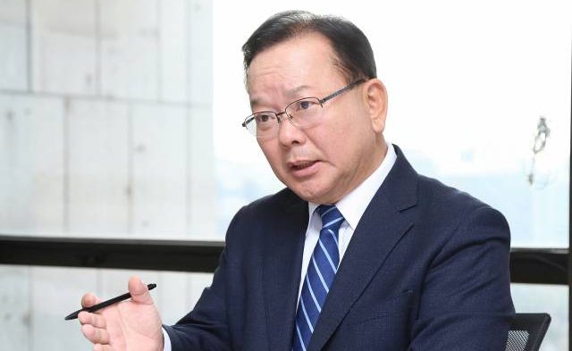 TK통합·신공항 당근책…정청래 