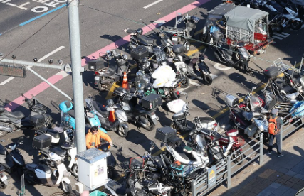 배달 오토바이. 자료사진 연합뉴스