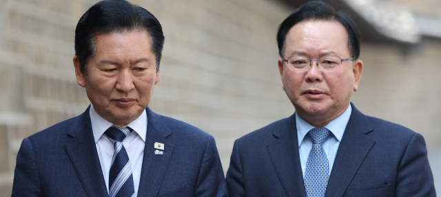 '몸푸는' 김부겸, 무소속 고심 주호영…대구시장 선거 요동