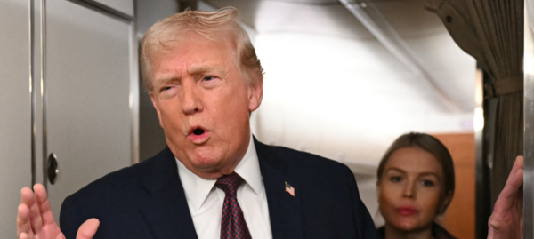 트럼프, 또 공격 유예…