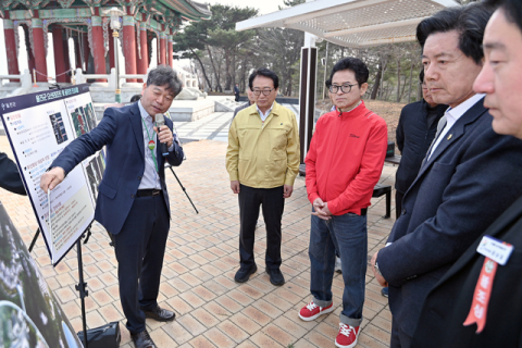 [지선 레이더] 이철우 캠프 외연 확대…전직 의장·스포츠 스타 가세