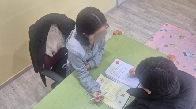 스마트폰·숏폼 보느라 글 못 읽는다…문해력 '비상'