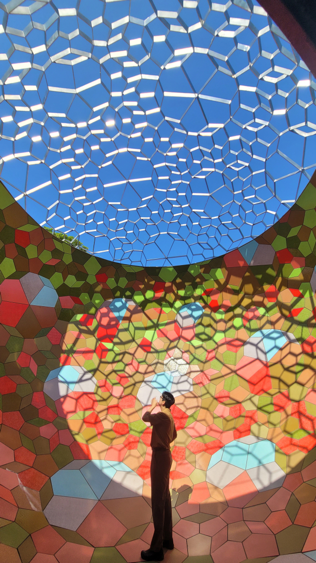 직경 8m 구(球) 형태의 