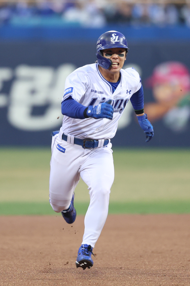 삼성 라이온즈의 김성윤. 삼성 제공