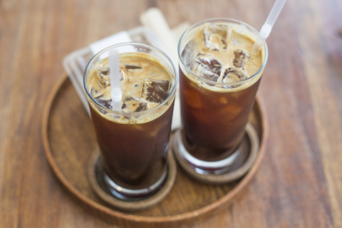 '음료 3잔' 알바 고소 논란…점주, 고소 취하·사과