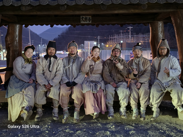 드라마·영화 촬영 1번지 문경, '왕사남' 흥행 뒤엔 지역민 보조출연자 있었다