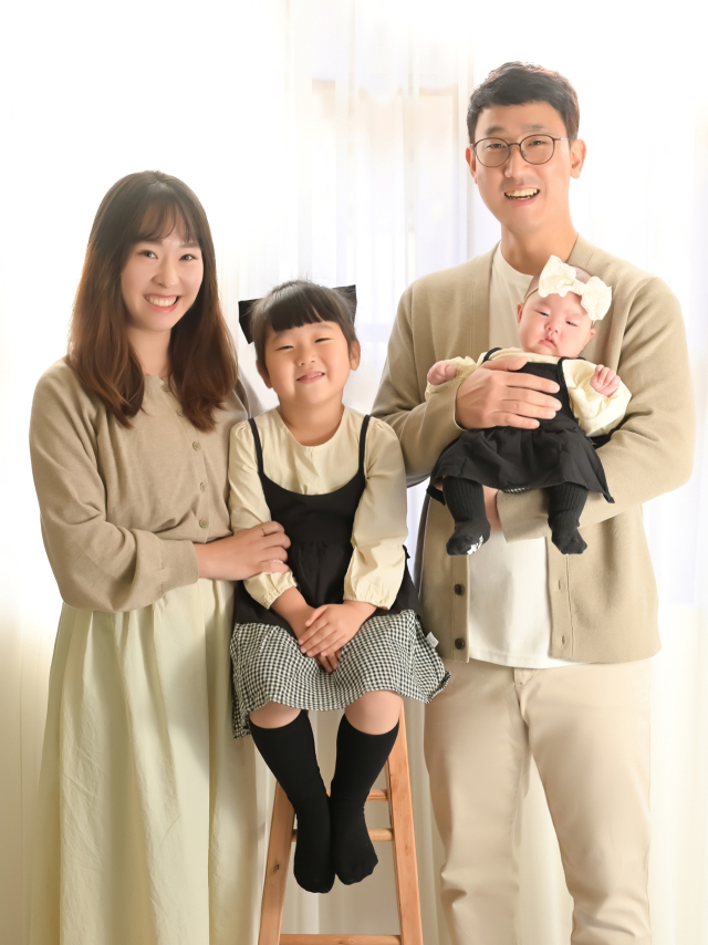 김민정·이정호 부부의 첫째 딸 이지효(6), 둘째 딸 이효린.