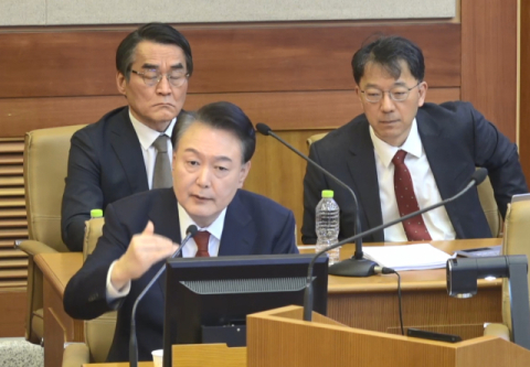 [커버 스토리]'보수, 변해야 산다', 