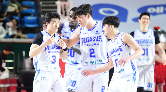 가스공사 vs 삼성, '최하위' 벼랑에 떨어질 팀은?