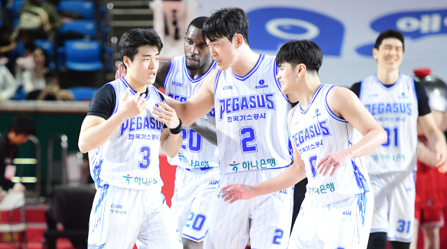 가스공사 vs 삼성, '최하위' 벼랑에 떨어질 팀은?