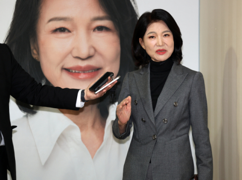 보수 표심 갈리면…與에 '기울어진 운동장'