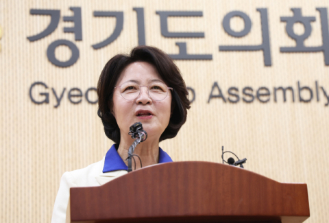 대구 출신 추미애, 첫 여성 광역단체장 새 역사 쓰나 