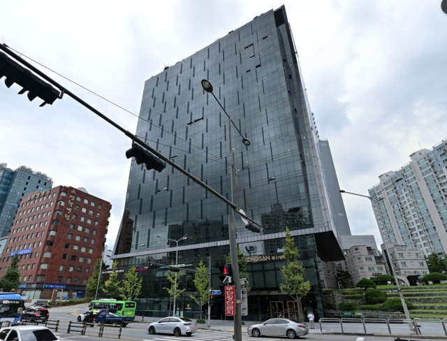 1조5천억 풍산 탄약사업 매각 결국 무산…단독 입찰 한화에어로스페이스 인수 중단