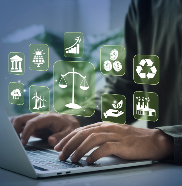 나홀로 소송이 늘어난 데는 제도적 인프라의 역할도 컸다. 대한민국 법원 전자소송 포털(ecfs.scourt.go.kr)에 접속해 사용자 등록과 로그인을 마치면 소장 제출부터 진행 상황 확인까지 집에서 모두 처리할 수 있다.게티이미지뱅크