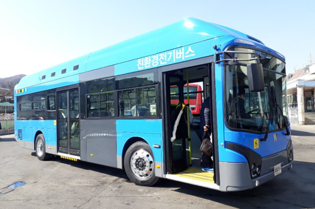 고유가 충격 덜 받는 'CNG버스' 내년 추가 생산 어렵다