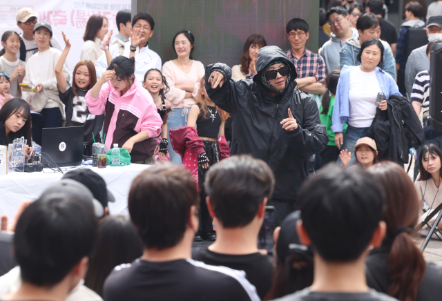 12일 대구 동성로 28아트스퀘이어에서 대구경북스트릿댄스협회가 