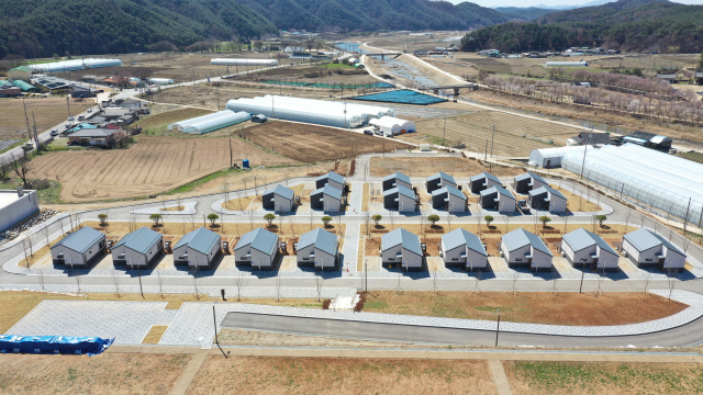 경북 봉화군이 인구 감소와 지방 소멸 위기에 대응하기 위해 추진해 온 