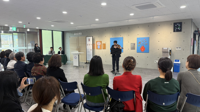 김천1일반산업단지 복합문화센터에서 선보이는 서양화가 김영식 기획초대전 