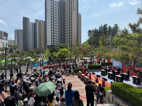 온 가족이 헌터스로 변신…북구립도서관 'Happy 북구 Book 페스티벌' 개최