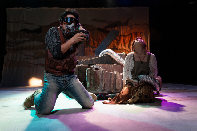 연극 하붑. 극단 문지방 제공.