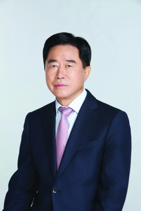 도재영 매탑총동창회장 매일신문 이웃사랑에 300만원