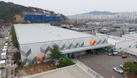 기업형 부동산 매물 쌓인다… 물류센터도 오피스 빌딩도 매각