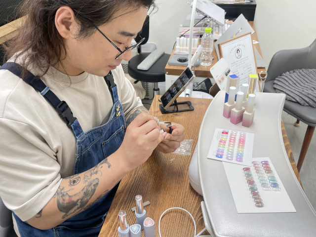 명문대 공대→대기업 개발자 관두고 '버스기사?'...이런 청년 수두룩 [커... - 뉴스 썸네일 이미지