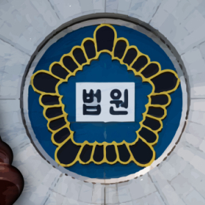 돈 내라는 택시기사 얼굴 '퍽퍽'…차에 벽돌 던진 50대 징역형