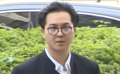 '102일 결근' 송민호 징역 1년6개월 구형…