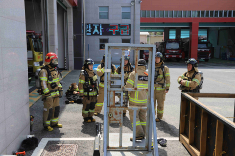예천소방서, '긴급탈출·자기생존' 특별훈련 실시