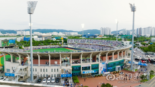 포항야구장 전경. 포항시 제공