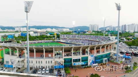 포항야구장 20억원 투입해 '최신형 전광판 업그레이드'