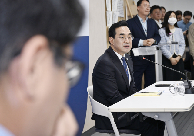 박홍근 기획예산처 장관이 21일 오후 정부세종청사 중앙동에서 열린 