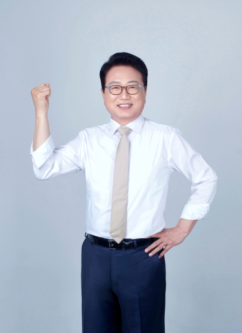 울진군수 선거, 손병복·황이주 재격돌