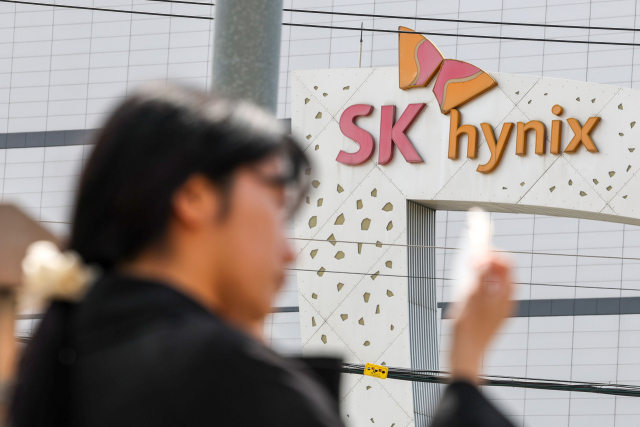 TSMC보다 더 벌었다…SK하이닉스, 영업익률 72% '압도'