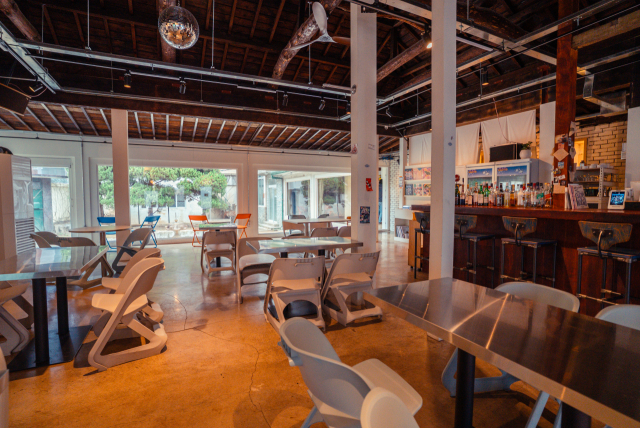 제임스레코드에서 2020년부터 제작해온 음반·LP. 지금까지 지역 뮤지션 중심의 컴필레이션 6장, 개별 아티스트 29장 총 35장의 음반을 제작·발매했다.