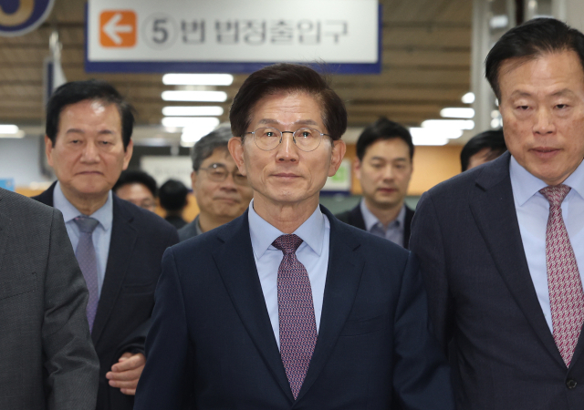 '선거법 위반' 김문수 1심 벌금형…피선거권 박탈은 면해