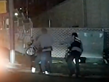 음주운전 역주행으로 붙잡힌 운전자 A씨가 경찰관을 폭행했다. 경기북부경찰청