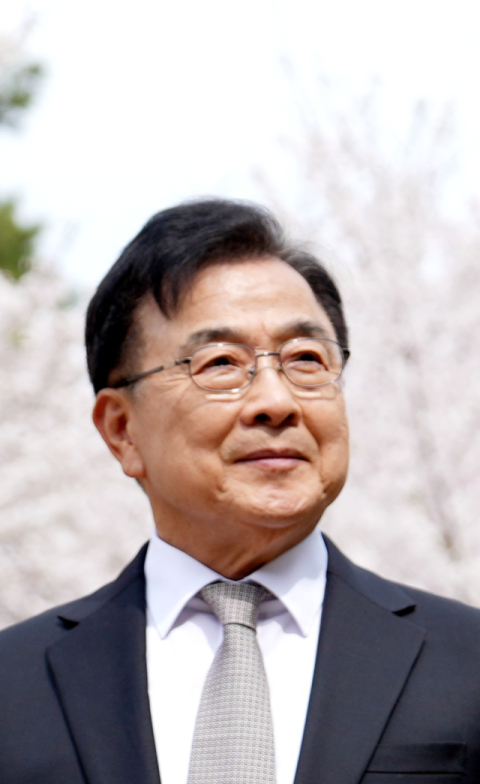 테너 심송학 독창회…슈만'시인의 사랑'전곡으로  50여년 음악인의 삶 그려내