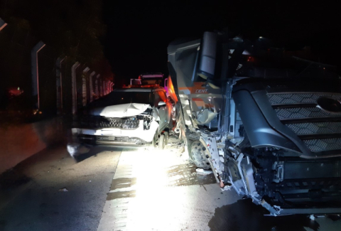 구미 상주영천고속도서 추돌로 1명 심정지…정체 중 연쇄추돌도 발생