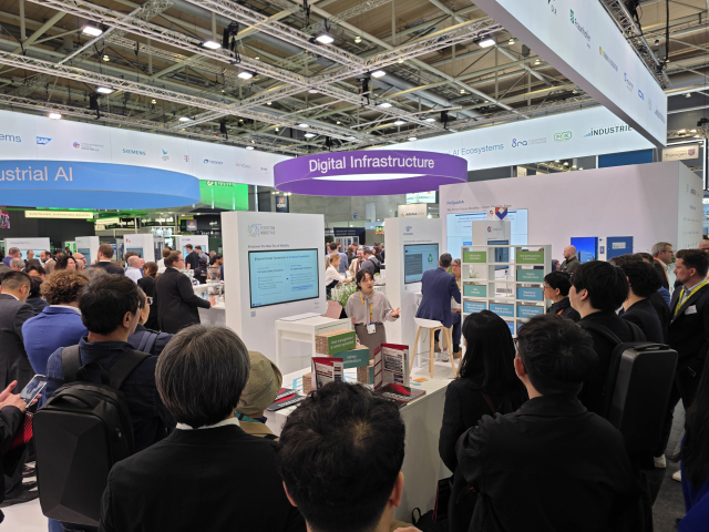 대구시는 지역 기업 5곳과 함께 이달 20~24일 독일 하노버에서 열린 산업박람회에 참여했다. 사진은 행사장 부스 모습. 대구시 제공