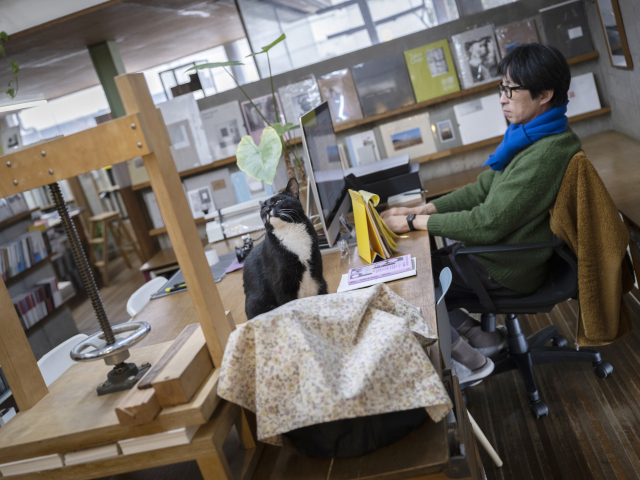 마르시안스토리 대구 작업실에서 작업 중인 서민규 대표. 서민규 대표 제공