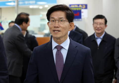 대구 달성 보궐에 김문수 등판하나?…지역 정가 '설설설'