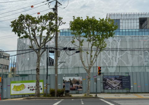 올 상반기 준공예정 '헬스앤키즈드림센터' 미디어파사드 설치 '적절성' 논란