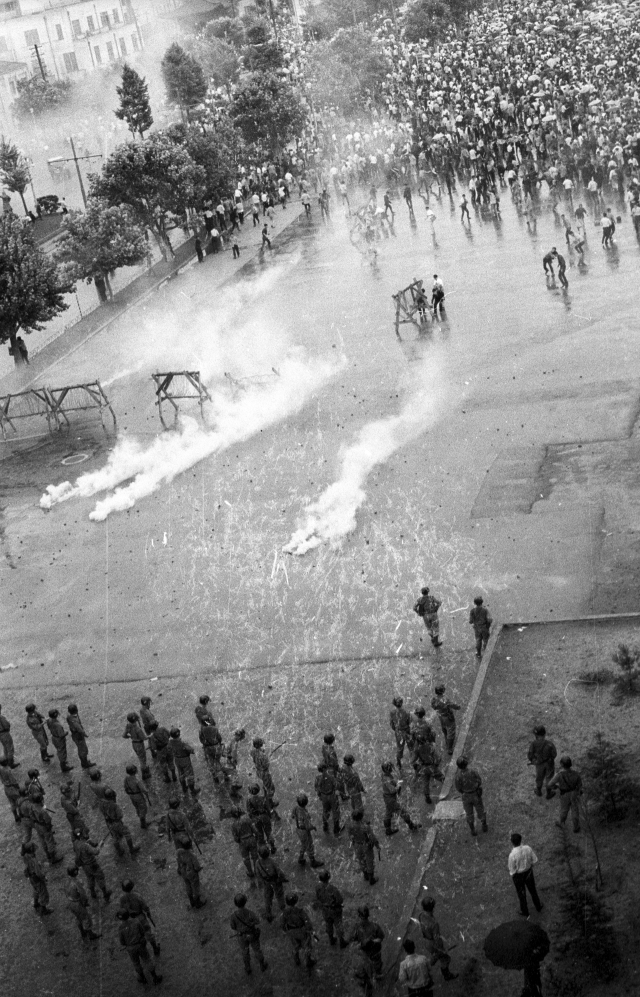 1964년 6월 3일 서울지역 대학생들이 