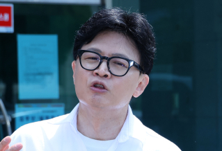 특검, 한동훈 출국금지…韓 