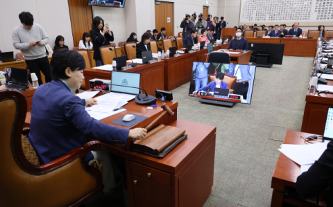 여야, '조작기소 특검' 거센 공방…