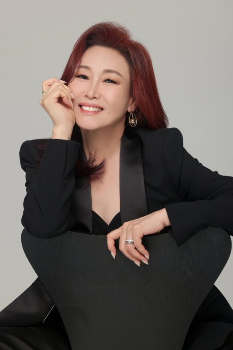 주현미, 한국 가요 100년을 노래하다…16일 아양아트센터 孝콘서트