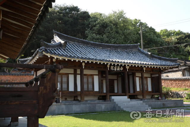 대구 북구 서변동에 자리한 서계서원. 동화천의 서(西)쪽에 있다고 하여 서계(西溪)서원이라 불렀다. 정운철 기자 woon@imaeil.com